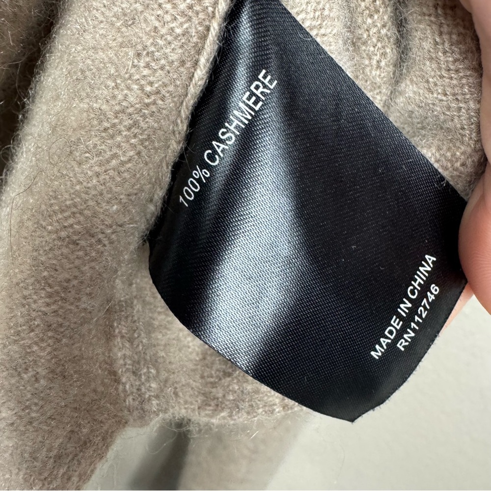 Jarbo turtle neck 100% cashmere sweater tan EUC‎ E - Picture 12 of 14
